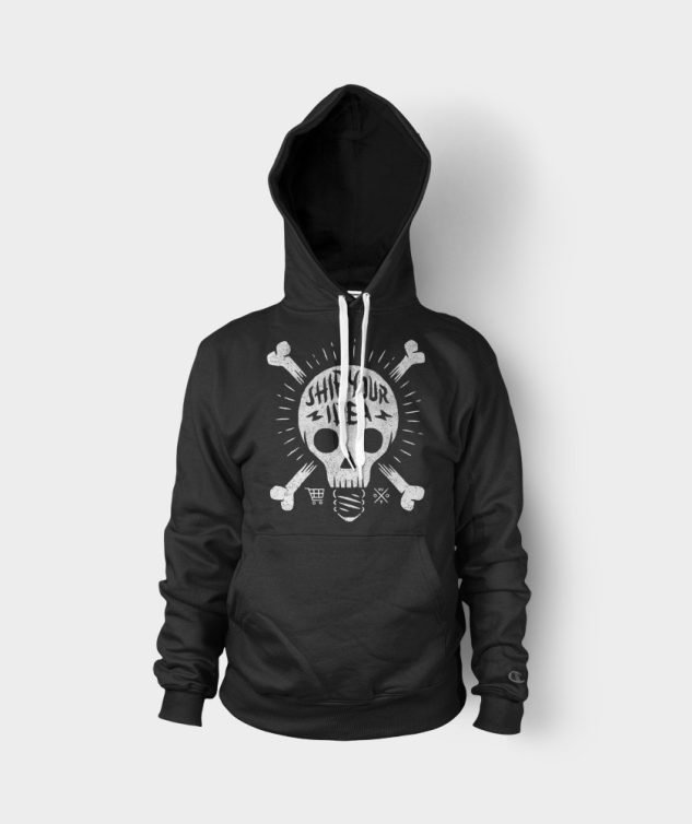 hoodie_7_front.jpg